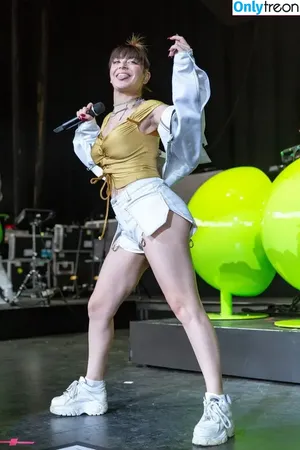 Charli XCX / charli_xcx / charlignarly фото голая #2596
