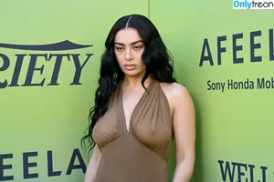 Charli XCX / charli_xcx / charlignarly фото голая #2608