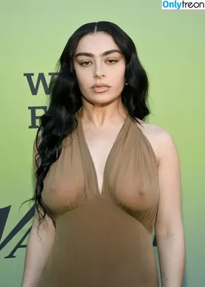 Charli XCX / charli_xcx / charlignarly фото голая #2635