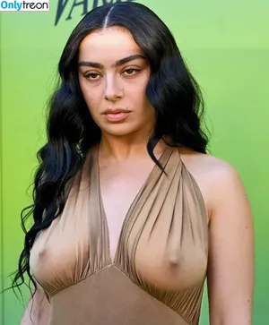 Charli XCX / charli_xcx / charlignarly фото голая #2661