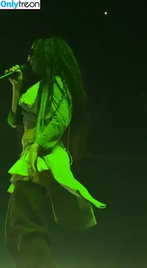 Charli XCX / charli_xcx / charlignarly фото голая #2702