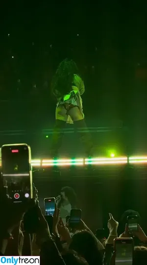 Charli XCX / charli_xcx / charlignarly фото голая #2707