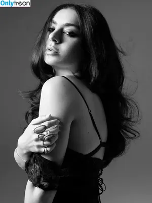Charli XCX / charli_xcx / charlignarly nude photo #2789