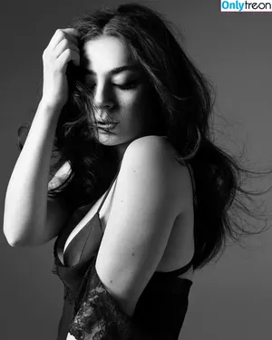 Charli XCX / charli_xcx / charlignarly nude photo #2802