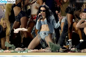 Charli XCX / charli_xcx / charlignarly nude photo #2842