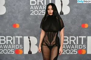 Charli XCX / charli_xcx / charlignarly nude photo #2986