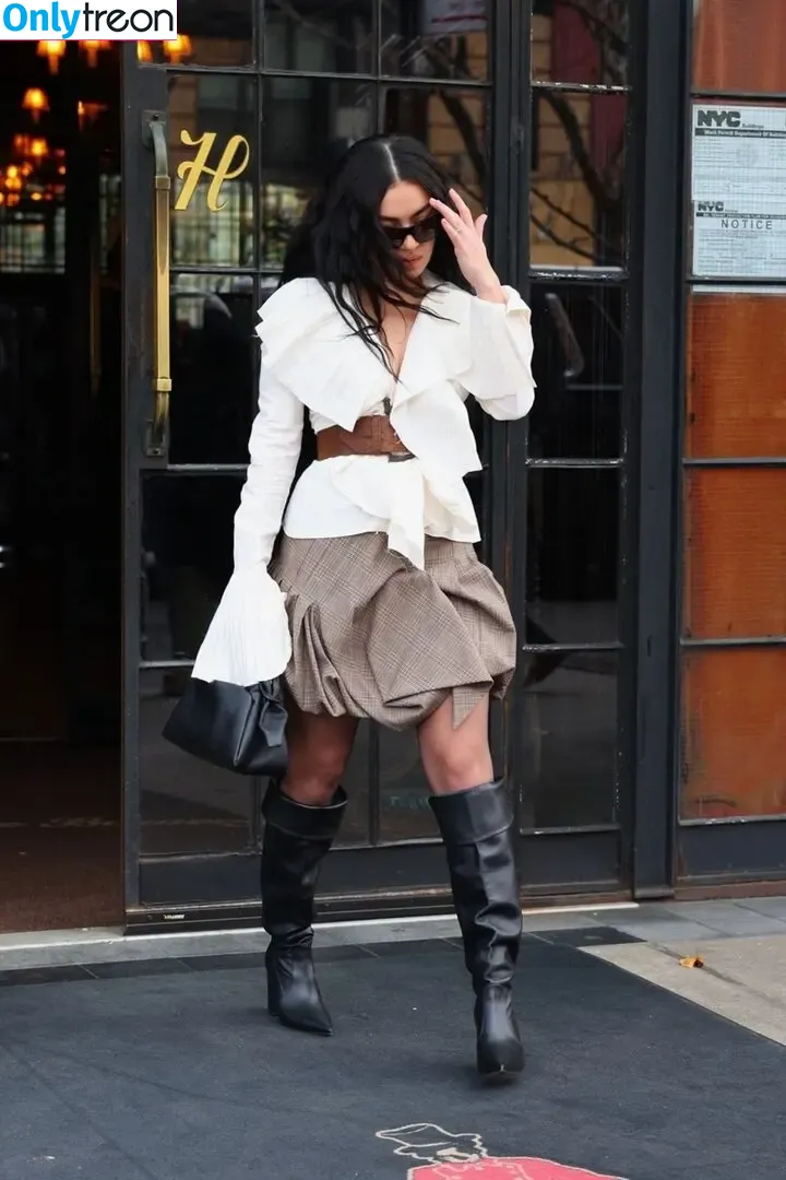 Charli XCX голая photo #2486 (charli_xcx / charlignarly)