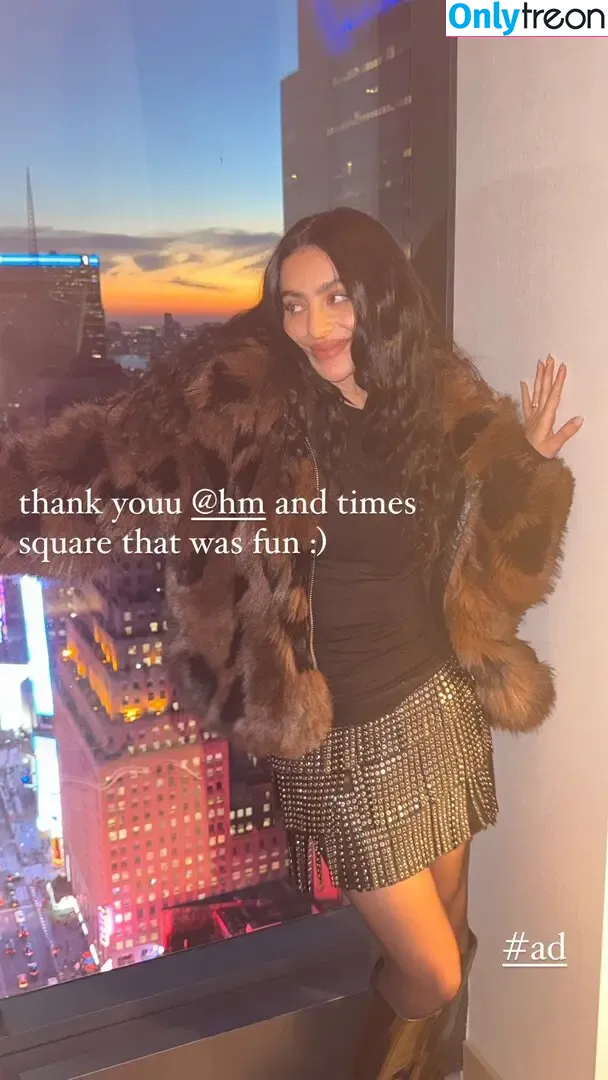 Charli XCX голая photo #2528 (charli_xcx / charlignarly)