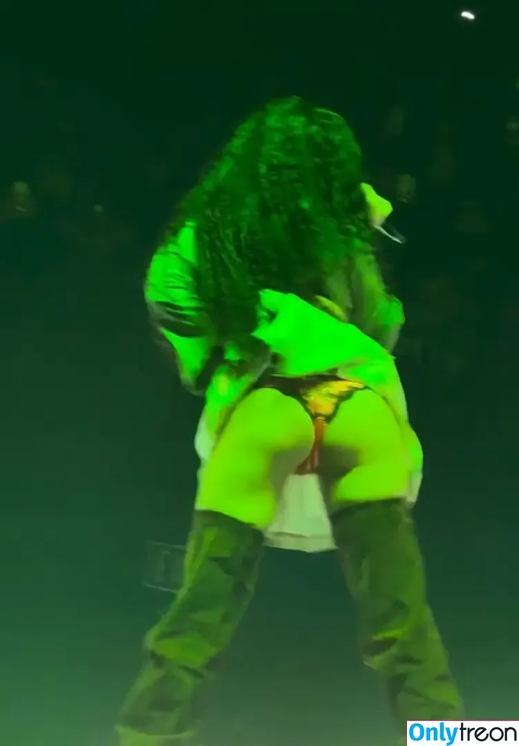Charli XCX голая photo #2700 (charli_xcx / charlignarly)