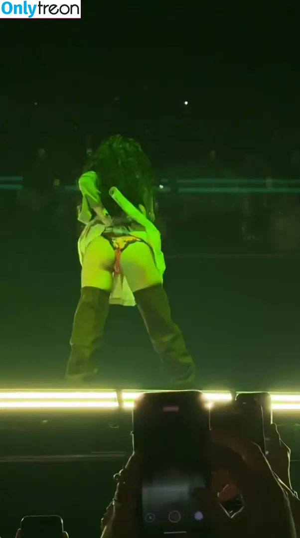 Charli XCX nude photo #2706 (charli_xcx / charlignarly)