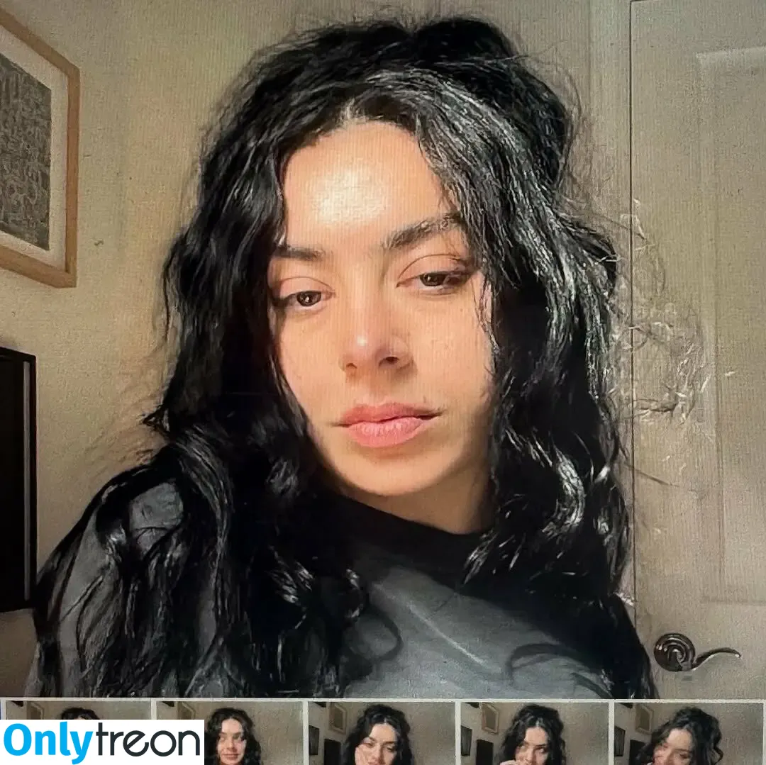 Charli XCX nude photo #2756 (charli_xcx / charlignarly)