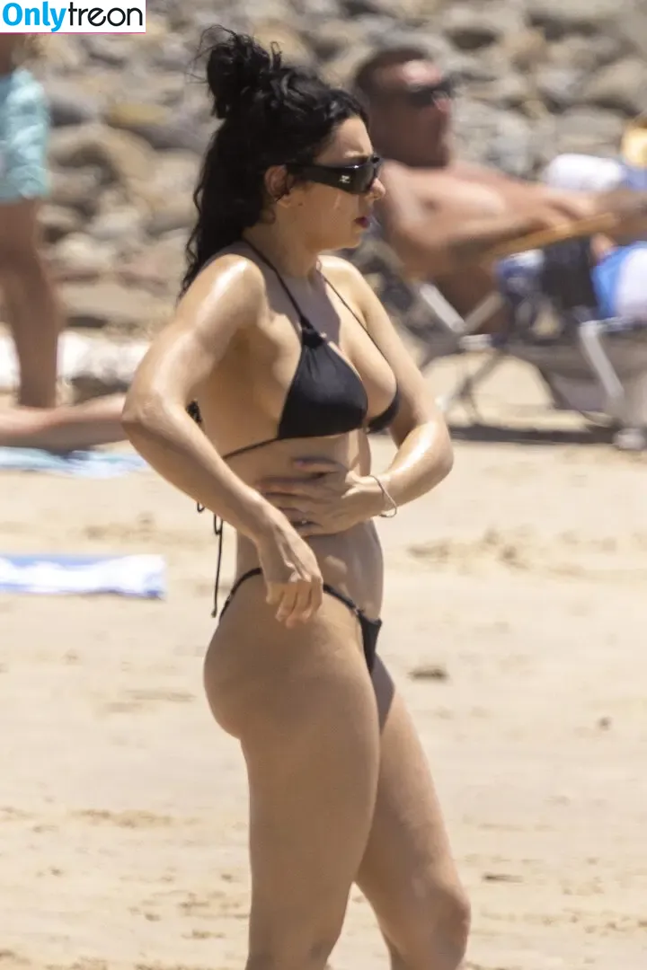 Charli XCX nude photo #2936 (charli_xcx / charlignarly)