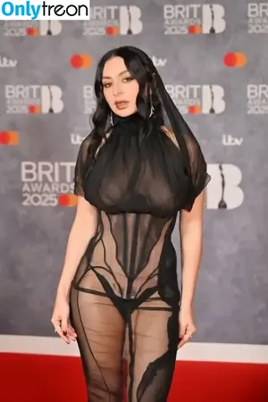 Charli XCX / charli_xcx / charlignarly nude photo #3001