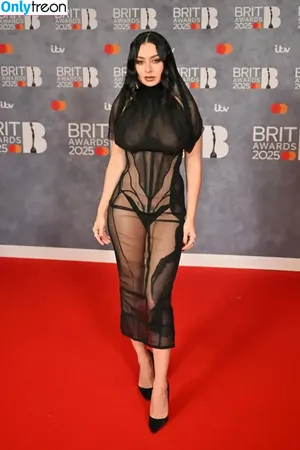 Charli XCX / charli_xcx / charlignarly nude photo #3004