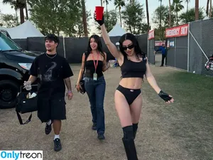 Charli XCX / charli_xcx / charlignarly nude photo #3128