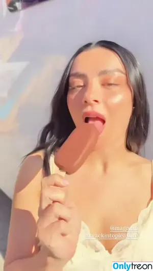 Charli XCX / charli_xcx / charlignarly фото голая #3244