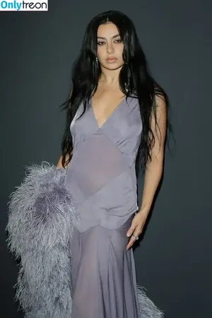Charli XCX / charli_xcx / charlignarly фото голая #3314
