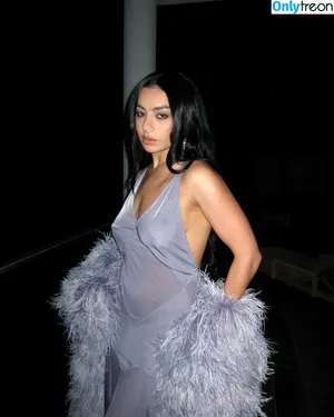 Charli XCX / charli_xcx / charlignarly фото голая #3350