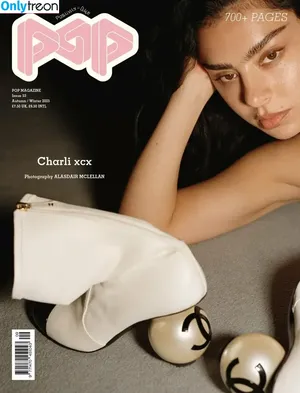 Charli XCX / charli_xcx / charlignarly nude photo #3514