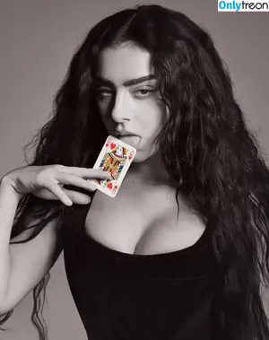 Charli XCX / charli_xcx / charlignarly nude photo #3519