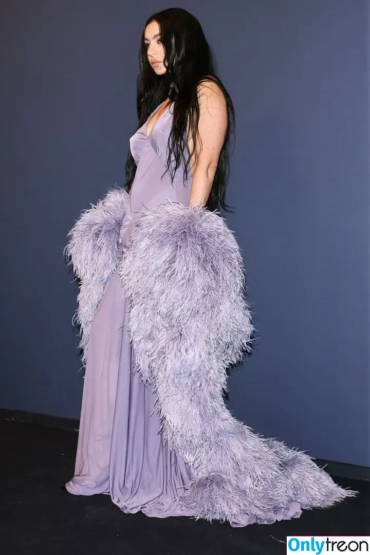 Charli XCX nude photo #3335 (charli_xcx / charlignarly)