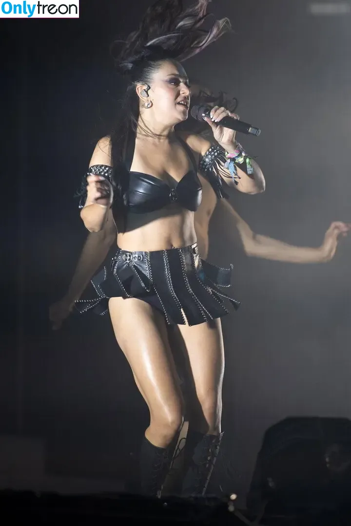 Charli XCX голая photo #3379 (charli_xcx / charlignarly)
