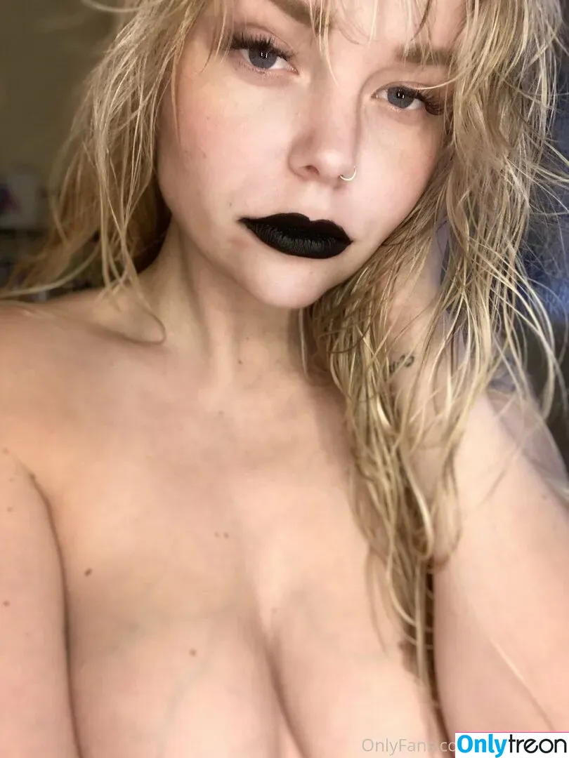 Charlie Chip nude photo #0178 (charles_chips / charliechip)