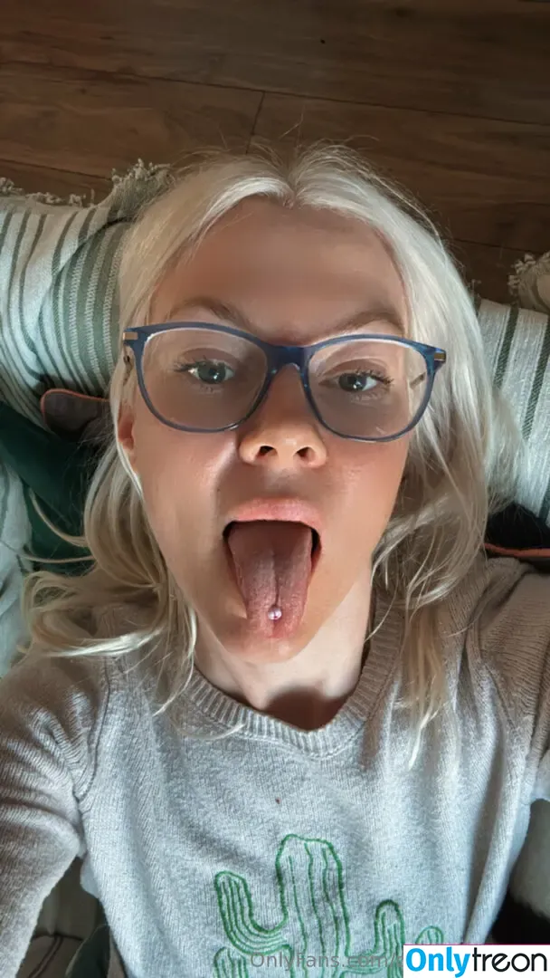 charlieflexifree голая photo #0092 (charlieflexifree)