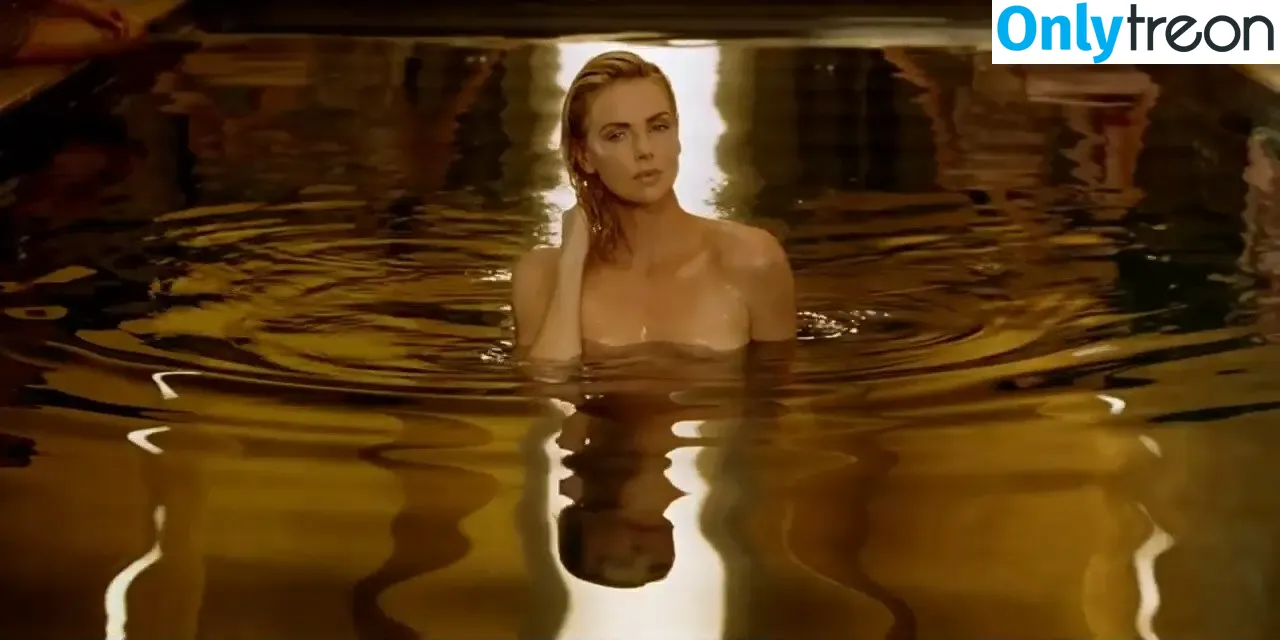 Charlize Theron nude photo #0977 (CharlizeAfrica)