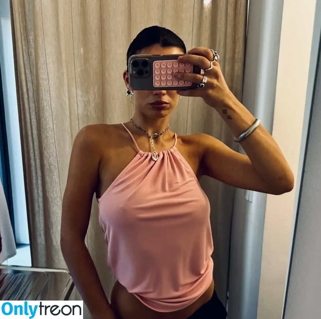 Charlotte Argyrou nude photo #0002 (char_argyrou)