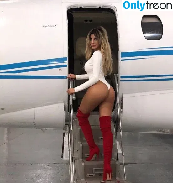 Charlotte Caniggia nude photo #0004 (chcaniggia_n)