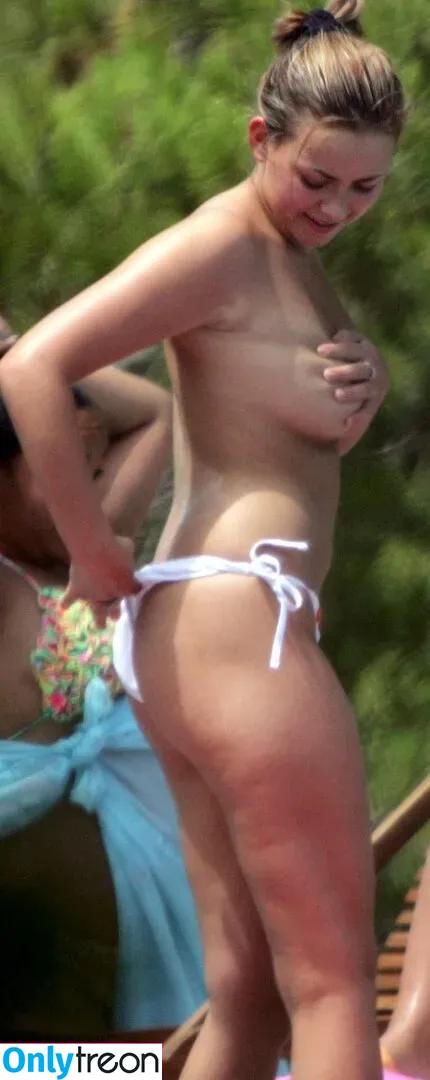 Charlotte Church nude photo #0014 (therealcharlottechurch)