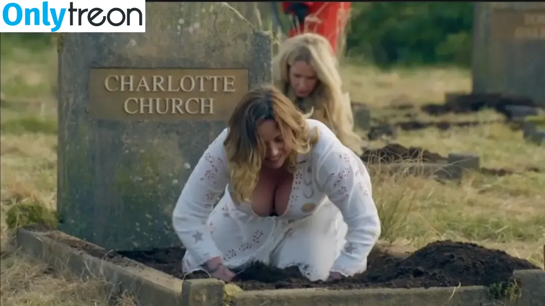 Charlotte Church голая photo #0161 (therealcharlottechurch)