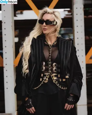 Charlotte Flair / WWE / charlottewwe фото голая #0559