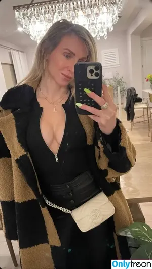 Charlotte Flair / WWE / charlottewwe nude photo #0654