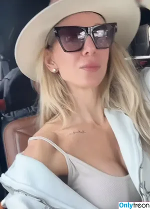 Charlotte Flair / WWE / charlottewwe nude photo #0670