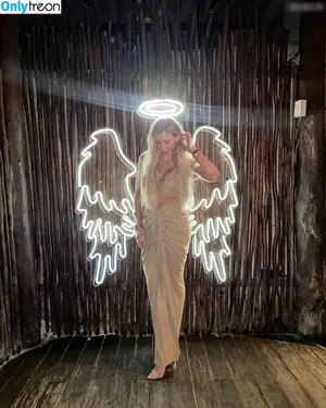 Charlotte Flair / WWE / charlottewwe nude photo #0675