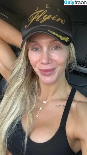 Charlotte Flair / WWE / charlottewwe nude photo #0977