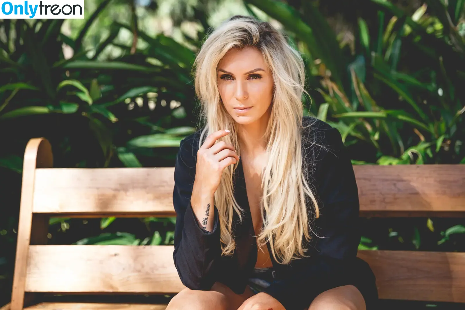Charlotte Flair nude photo #0943 (WWE / charlottewwe)