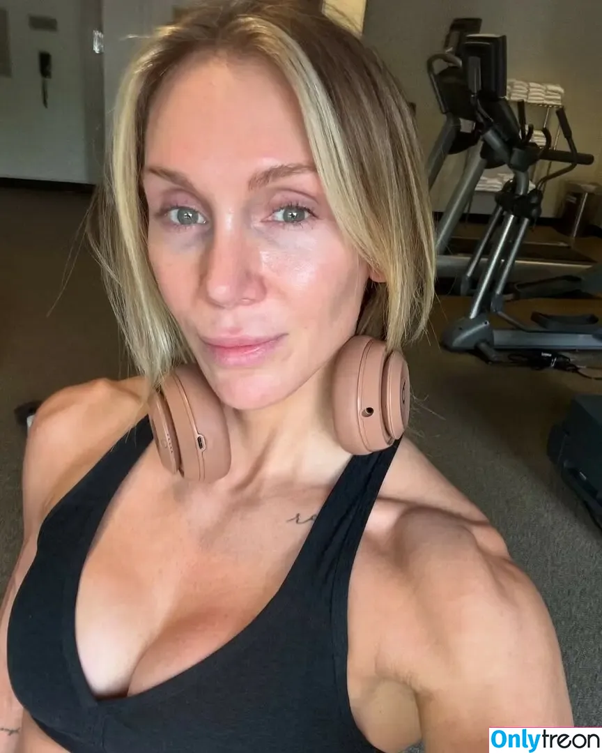 Charlotte Flair голая photo #0994 (WWE / charlottewwe)