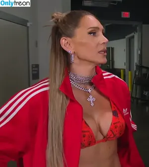 Charlotte Flair / WWE / charlottewwe nude photo #1092