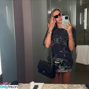 Charlotte Flair / WWE / charlottewwe nude photo #1254