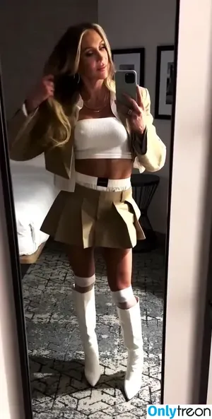 Charlotte Flair / WWE / charlottewwe nude photo #1342