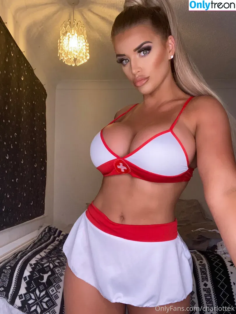 Charlotte Knight nude photo #0010 (CharKnight12 / charlottek / charlotteknight12)