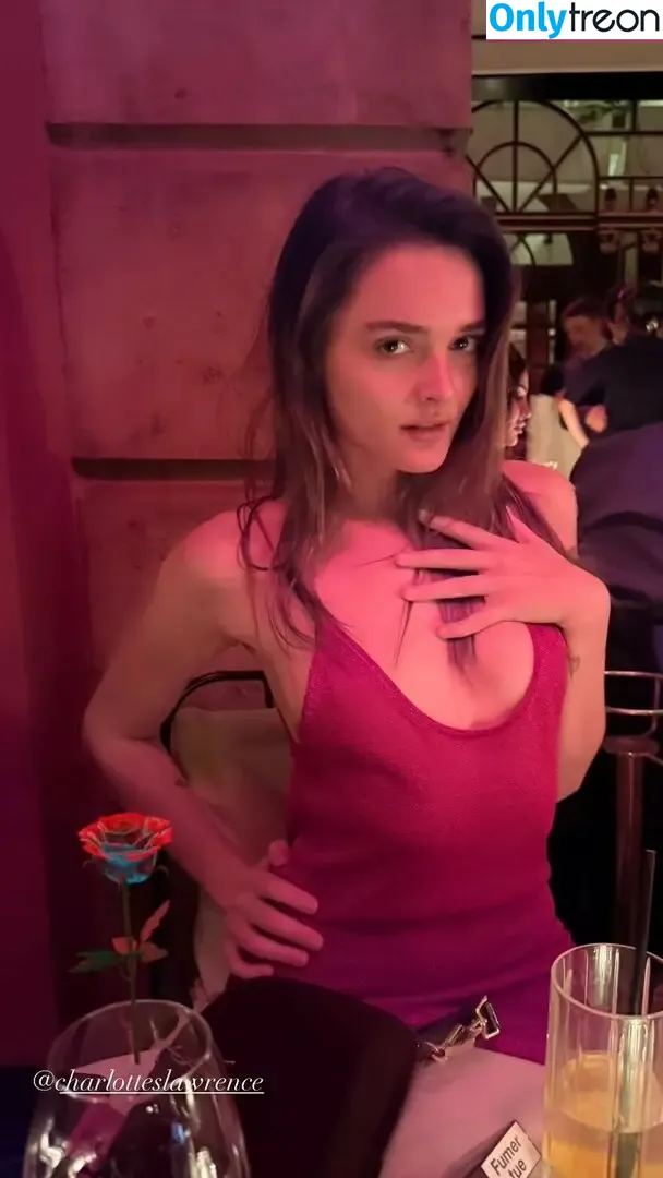 Charlotte Lawrence nude photo #0809 (charlotteslawrence)
