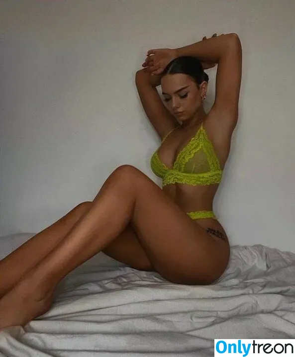 charlotte.maynard nude photo #0006 (charlotte.maynard)