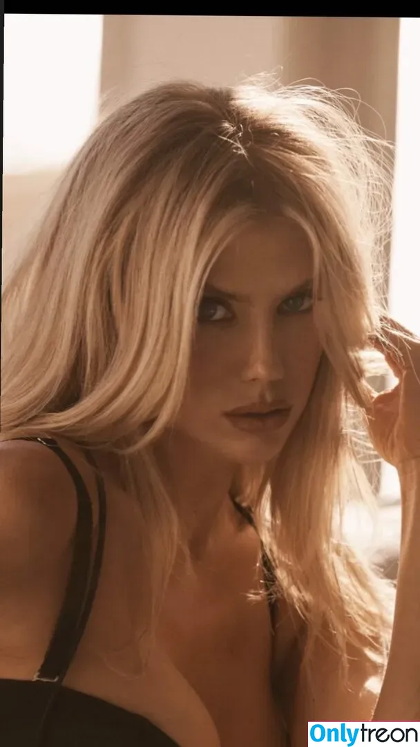 Charlotte McKinney nude photo #0215 (charlottemckinney)