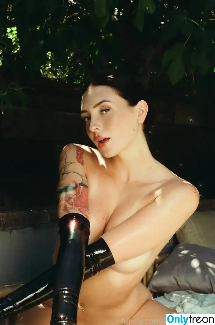 Charlotte Sins nude photo #0361 (charlote_sins / charlottesinssfw / charlottesinsvip)