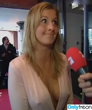 Charlotte Würdig / charlottewuerdig nude photo #0011