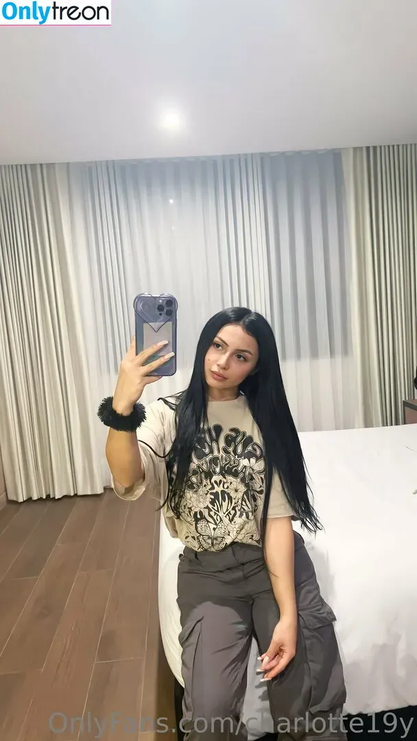 charlotte19y голая photo #0179 (charlotte19y)